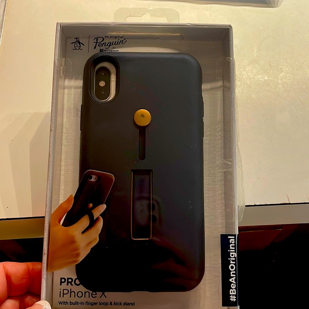 Penguin phone case